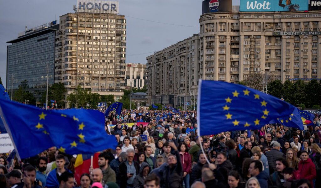 Marșul pro-UE de Ziua Europei: Libertate și demnitate în Buc