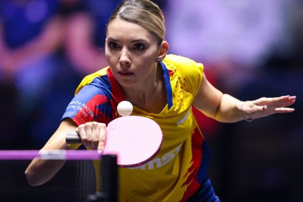 Echipa Feminină de Tenis de Masă a României Revine pe Podium