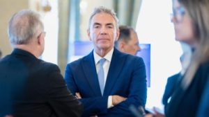 Dragoș Anastasiu analizează scăderea consumului în România