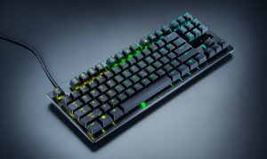 Razer lansează Huntsman V3 Tenkeyless 8KHz cu switch-uri optice și 8000 Hz