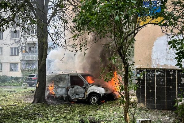 Rusia atacă Kievul cu 675 de drone și 56 de rachete: 1 mort, 31 răniți