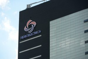 Hidroelectrica reacționează la suspendarea președintelui Răz