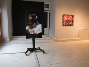 Expoziția „Malleus Maleficarum” la Iași: Performance-uri senzoriale gotice între 13-24 mai 2026
