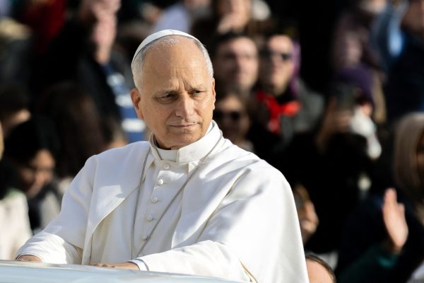 Vaticanul amenință Societatea Sfântului Pius al X-lea cu excomunicarea
