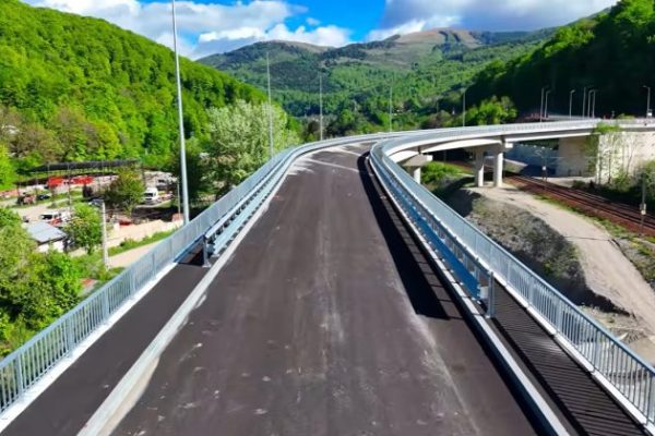 Centura Comarnic: Progrese și Controverse în Infrastructură