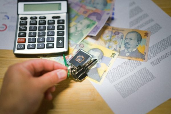 Reglementări Închiriere Locuințe: Ce Trebuie Să Știe Proprie