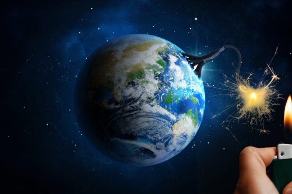IPCC avertizează: Până în 2100, încălzirea globală cu 3,5°C poate face planeta nelocuibilă