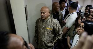 Filipine: Focuri de armă în Senat, senatorul Dela Rosa baricadat pentru a evita arestarea