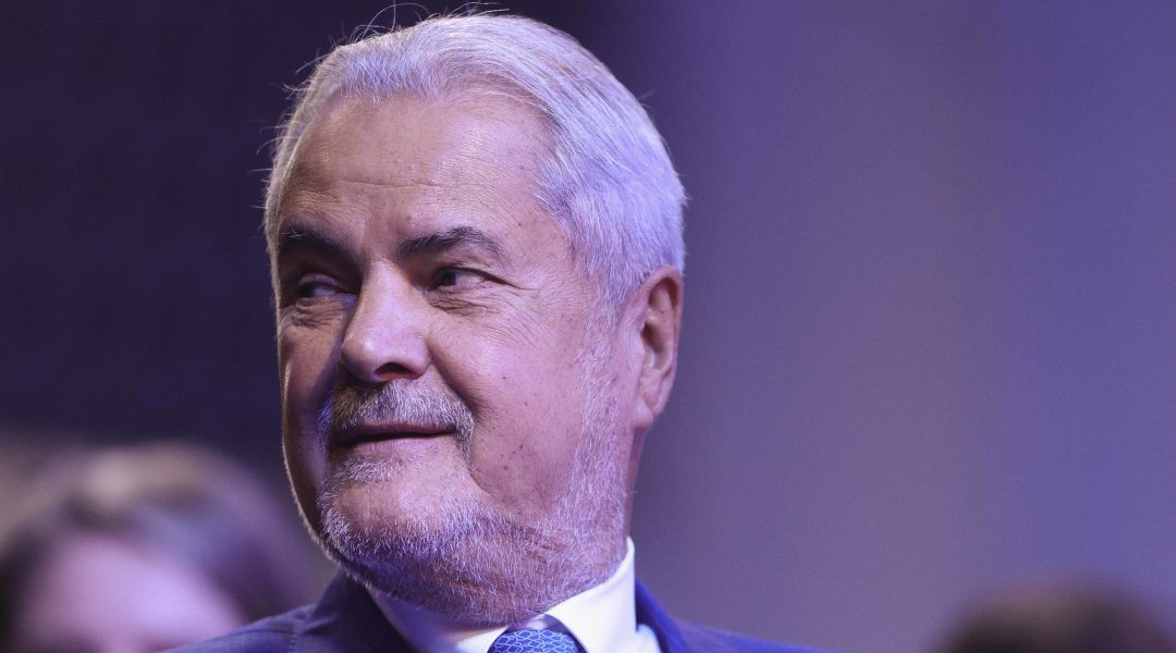Adrian Năstase și Guvernul: Scandalul vilei lui Titulescu