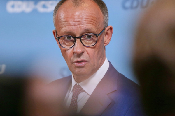 Tensiuni NATO: Friedrich Merz rămâne optimist în fața retrag