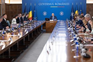Blocajul Ordonanței Bolojan: Impactul asupra Energiei în Rom