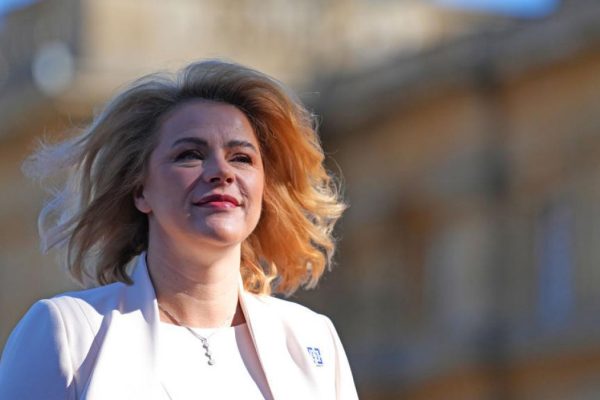 Premiera Letoniei, Evika Silina, demisionează după ce drone ucrainene au prăbușit
