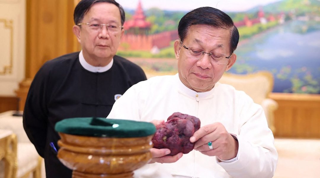 Rubin Uriaș în Myanmar: Bijuteria de 11.000 de Carate