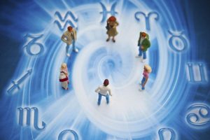 Predicții Tarot 10 Mai: Ce Îți Rezervă Zodia Ta?